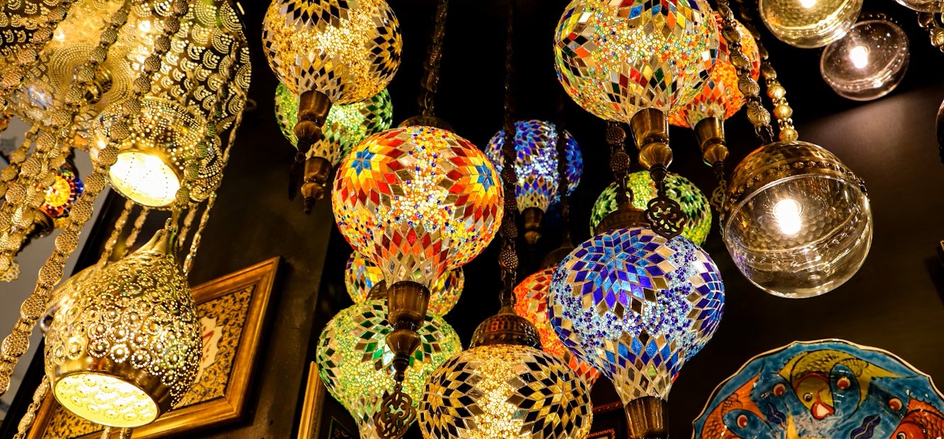 photo-1719141116852-656dd6bfffcb